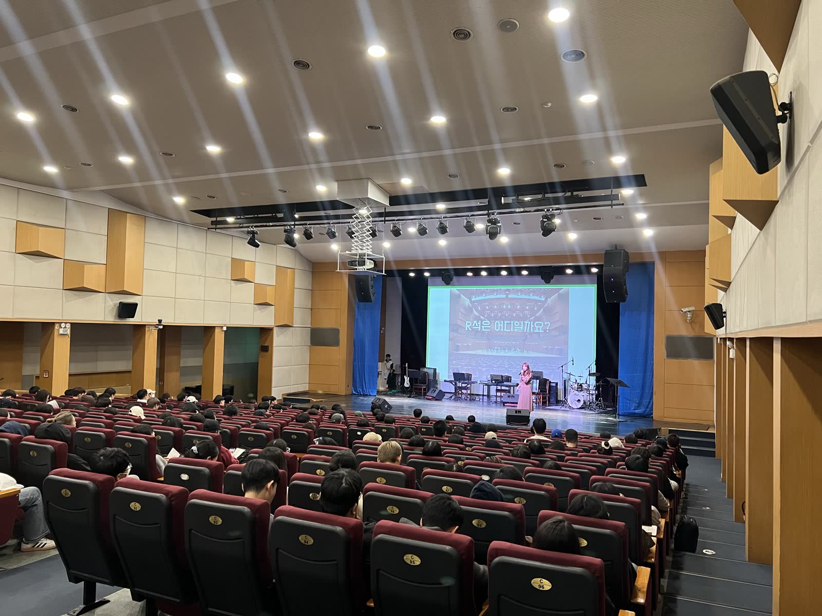 명지대학교 대강당 특강